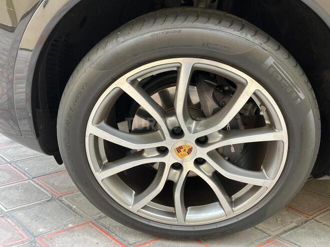 Porsche Cayenne 2022, 42,000 km - 3.0 l - Bakı