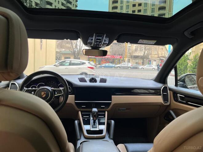 Porsche Cayenne 2022, 42,000 km - 3.0 l - Bakı