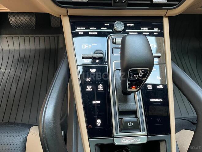 Porsche Cayenne 2022, 42,000 km - 3.0 l - Bakı