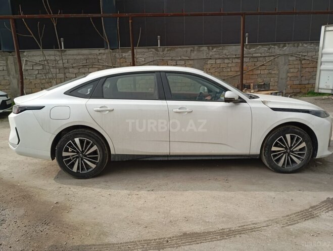 Changan Qiyuan A05 2025, 0 km - 1.5 л - Bakı