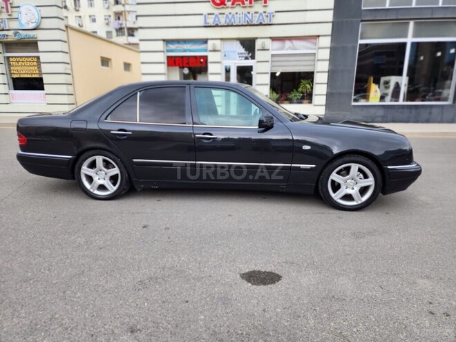 Mercedes E 220 d 1999, 352,145 km - 2.2 l - Bakı