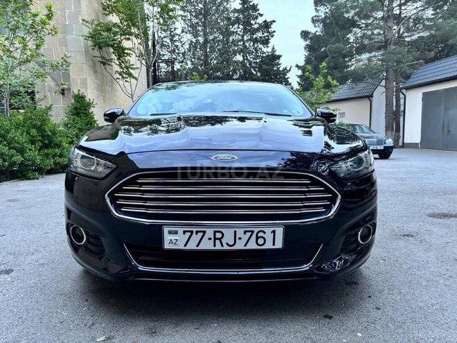 Ford Fusion (North America) 2014, 190,000 km - 2.0 л - Bakı