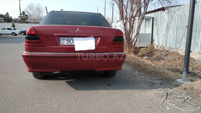 Mercedes C 200 2000, 300,000 km - 2.0 l - Ağdaş