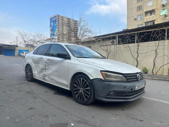Volkswagen Jetta 2015, 198,754 km - 1.8 l - Bakı