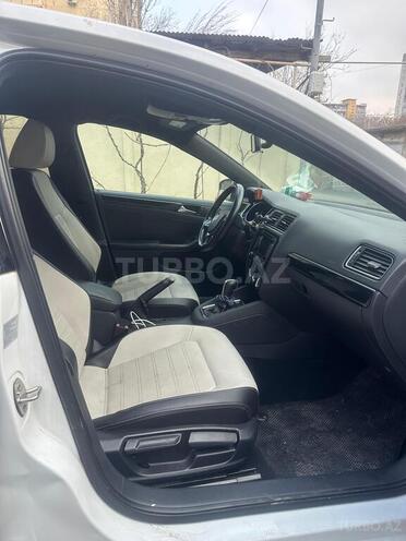 Volkswagen Jetta 2015, 198,754 km - 1.8 l - Bakı