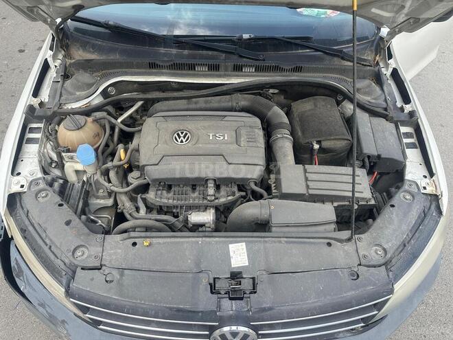 Volkswagen Jetta 2015, 198,754 km - 1.8 l - Bakı