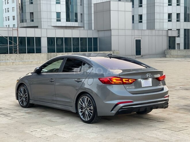 Hyundai Elantra 2017, 57,300 km - 1.6 л - Bakı