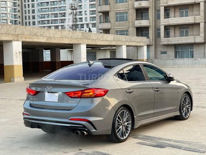 Hyundai Elantra 2017, 57,300 km - 1.6 л - Bakı
