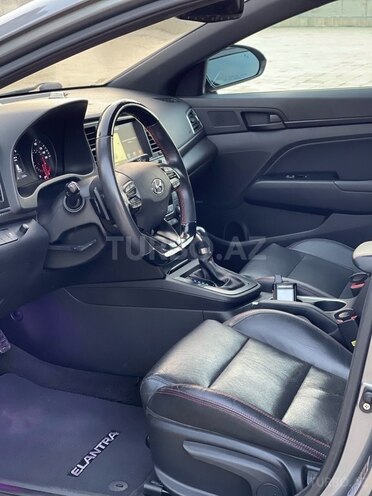 Hyundai Elantra 2017, 57,300 km - 1.6 л - Bakı