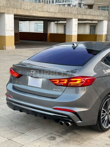 Hyundai Elantra 2017, 57,300 km - 1.6 л - Bakı