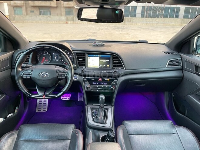 Hyundai Elantra 2017, 57,300 km - 1.6 л - Bakı