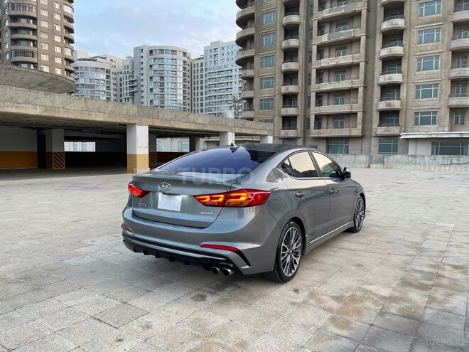 Hyundai Elantra 2017, 57,300 km - 1.6 л - Bakı