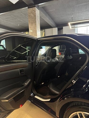Mercedes E 200-6