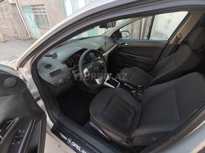 Opel Astra 2008, 230,000 km - 1.4 l - Göyçay