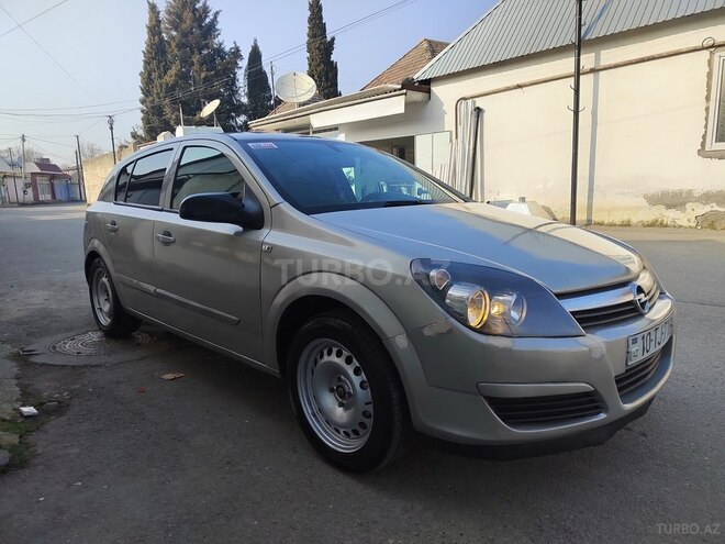 Opel Astra 2008, 230,000 km - 1.4 l - Göyçay