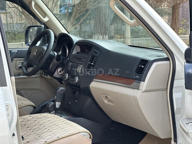 Mitsubishi Pajero 2007, 171,000 km - 3.0 l - Gəncə
