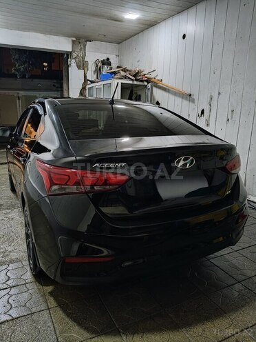 Hyundai Accent 2018, 99,000 km - 1.6 л - Bakı
