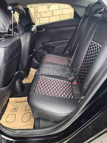 Hyundai Accent 2018, 99,000 km - 1.6 л - Bakı