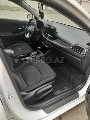 Hyundai i30 2017, 207,000 km - 1.6 l - Bakı