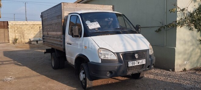 GAZ 330200 2003, 250,000 km - 2.4 л - Saatlı