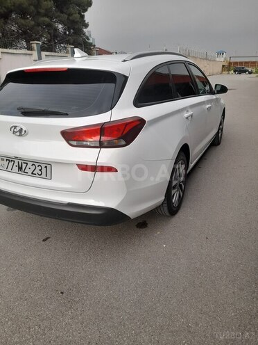 Hyundai i30 2017, 207,000 km - 1.6 l - Bakı