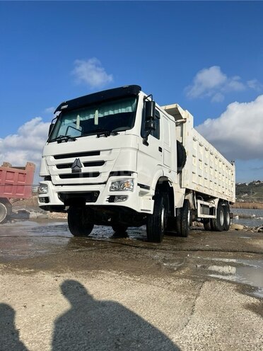 HOWO Sinotruk 2012, 675,000 km - 9.5 l - Bakı