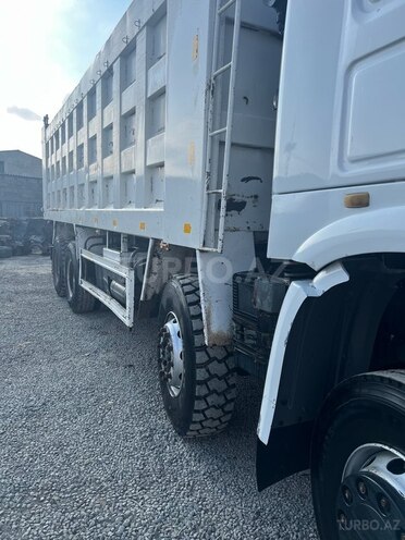 HOWO Sinotruk 2012, 675,000 km - 9.5 l - Bakı
