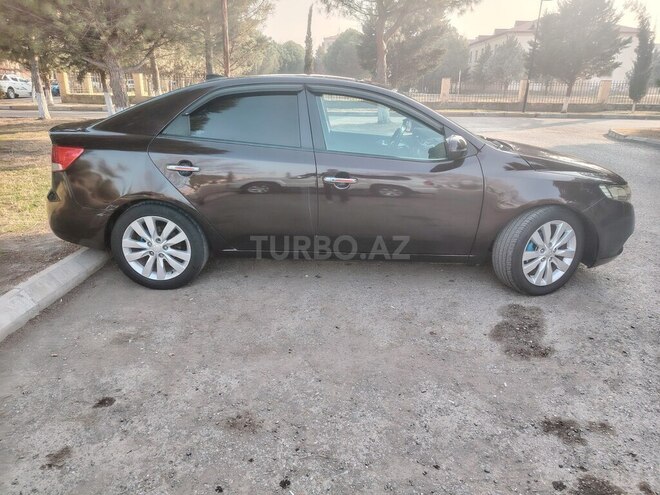 Kia Cerato-4