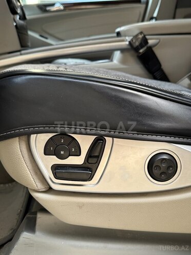 Mercedes ML 350 4MATIC 2010, 266,332 km - 3.5 л - Bakı