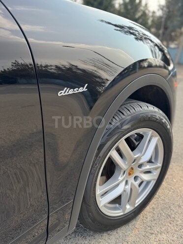 Porsche Cayenne-7