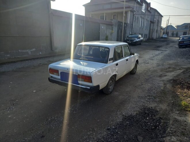 LADA (VAZ) 2107 1983, 95,000 km - 1.3 l - Quba