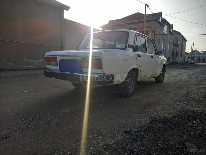 LADA (VAZ) 2107 1983, 95,000 km - 1.3 l - Quba