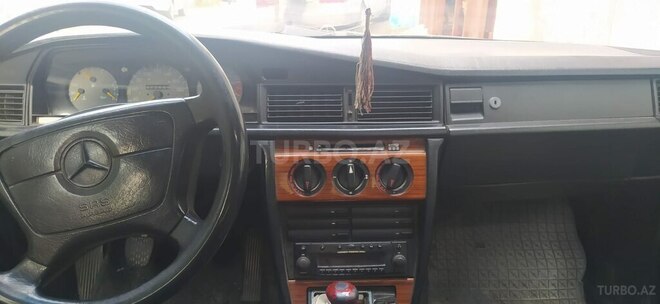 Mercedes 190 1992, 430,000 km - 1.8 l - Bakı