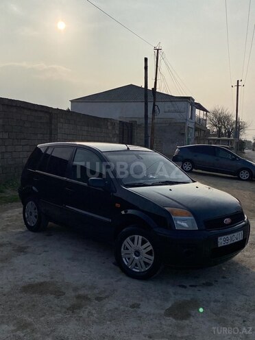 Ford Fusion 2006, 282,926 km - 1.4 l - Bakı