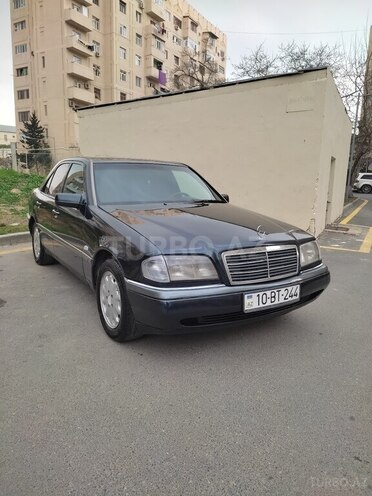 Mercedes C 200 1995, 381,000 km - 2.0 l - Bakı