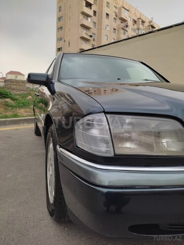 Mercedes C 200 1995, 381,000 km - 2.0 l - Bakı