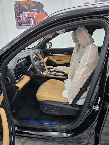 Geely Monjaro-8