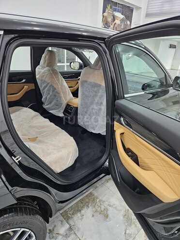Geely Monjaro-15