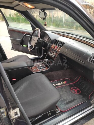 Mercedes C 200 1995, 381,000 km - 2.0 l - Bakı