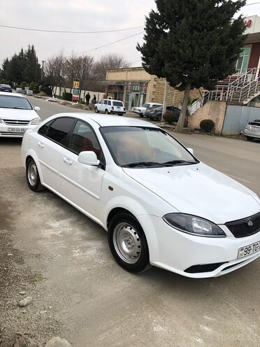 Daewoo Gentra 2013, 287,860 km - 1.5 l - Masallı