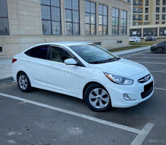 Hyundai Accent 2012, 280,000 km - 1.6 l - Bakı