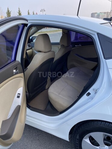 Hyundai Accent 2012, 280,000 km - 1.6 l - Bakı