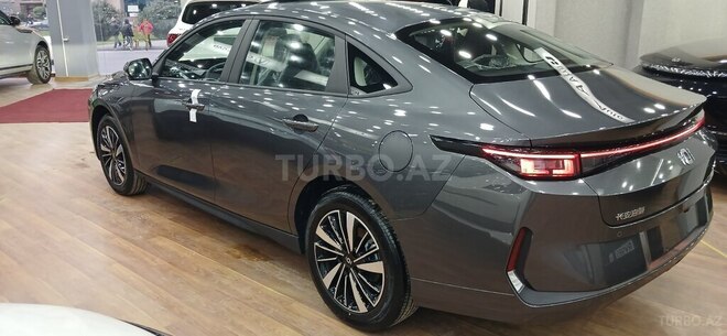 Changan Qiyuan A05 2024, 0 km - 1.5 l - Bakı