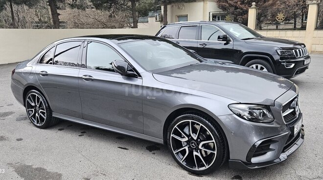 Mercedes  2018, 97,000 km - 3.0 l - Bakı