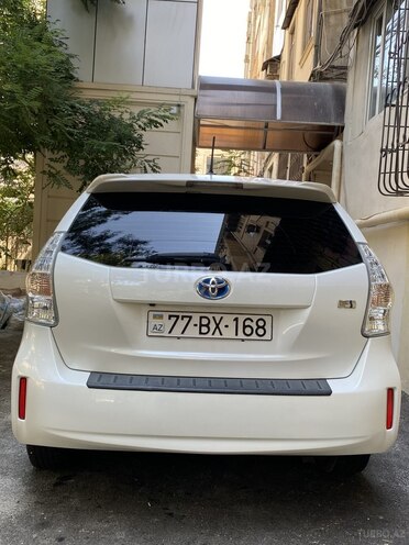 Toyota Prius V 2013, 182,000 km - 1.8 l - Bakı