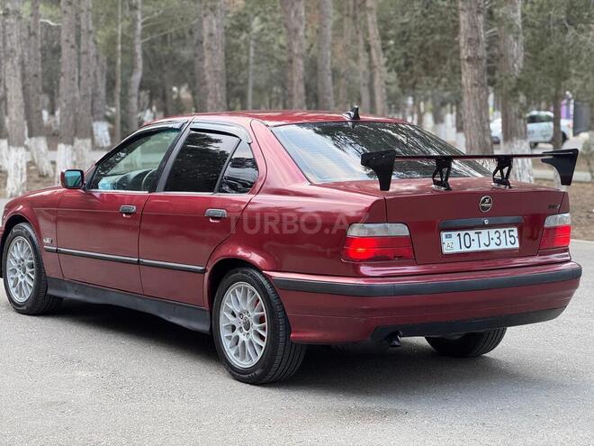 BMW 318 1994, 334,000 km - 1.8 l - Sumqayıt