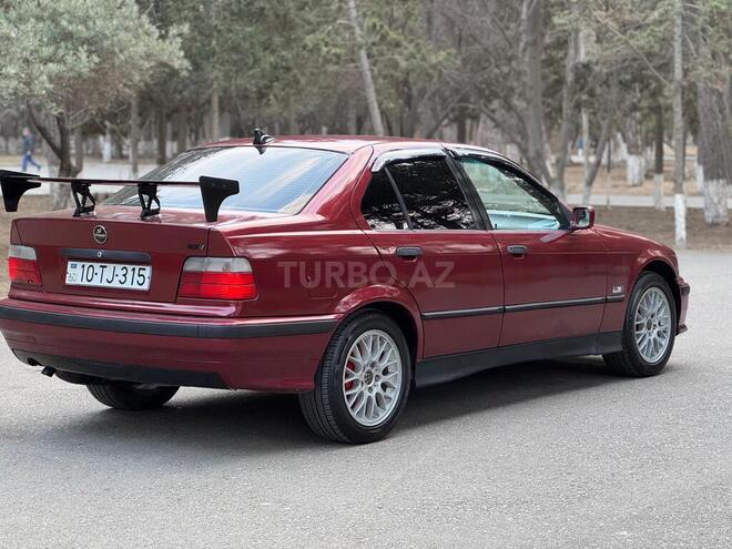 BMW 318 1994, 334,000 km - 1.8 l - Sumqayıt