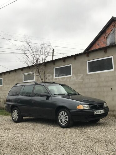 Opel Astra 1995, 299,999 km - 1.6 l - Xaçmaz