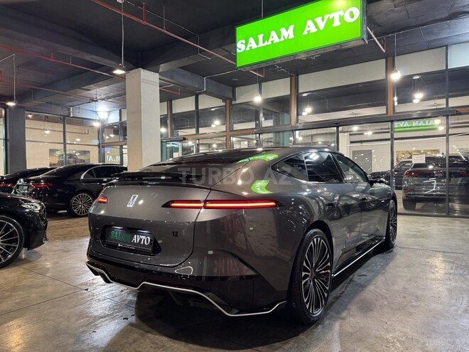 Avatr 12 2024, 0 km - 0.0 л - Bakı