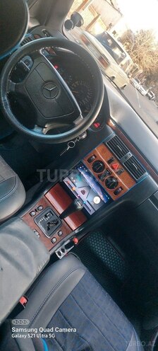 Mercedes E 200 1996, 240,000 km - 2.0 l - Ağstafa